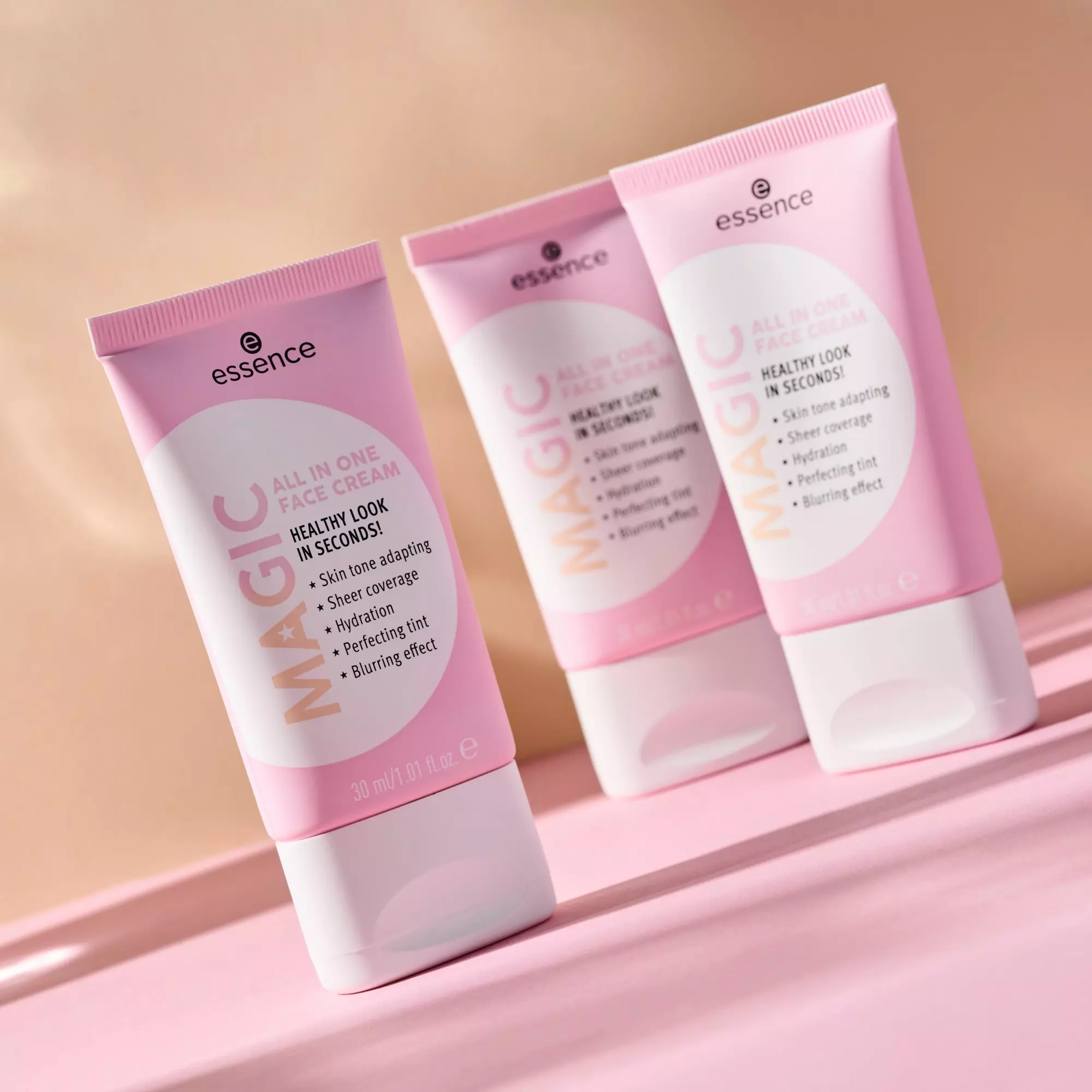 كريم ماجيك أول إن ون للوجه من إيسنس - 30مل - الصورة 2