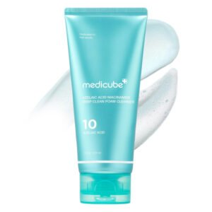 غسول رغوي بالأزليك أسيد والنياسيناميد لتنقية البشرة بعمق من ميديكيوب-120g